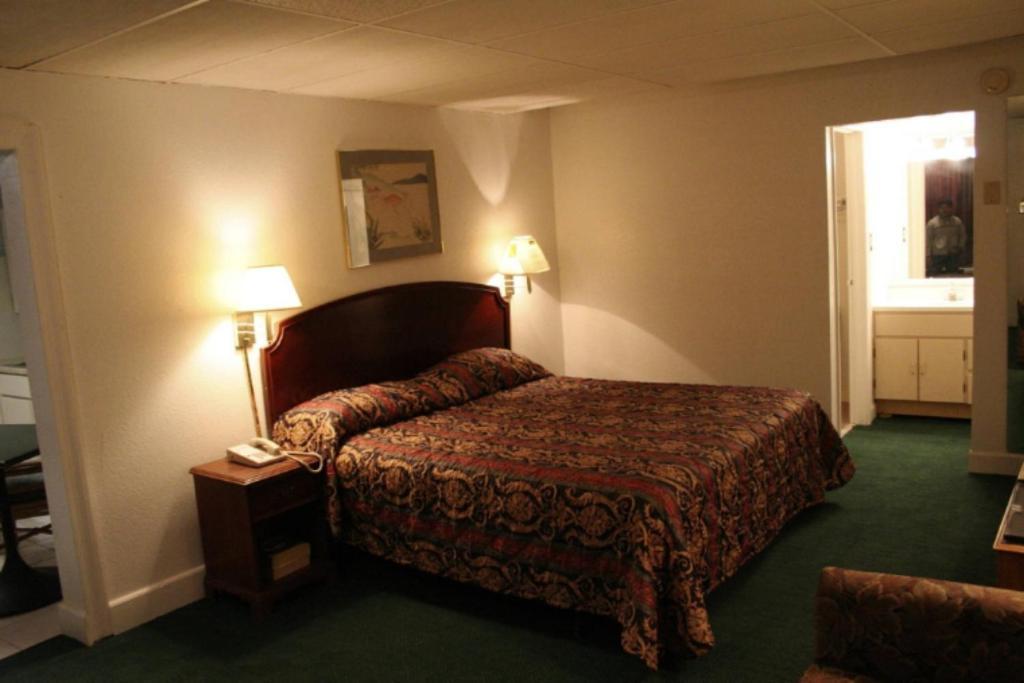 Budget Inn - Charlotte Habitación foto